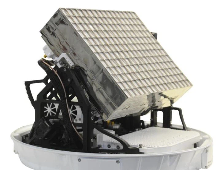 0.3m Vehicle-Borne Plate SOTM Antenna